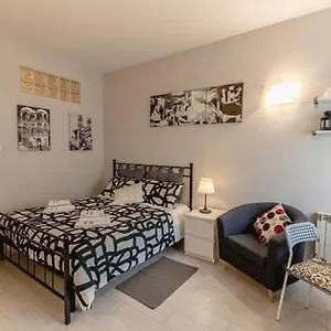 la-casina-di-mira.it-tuscanyhotel.com/