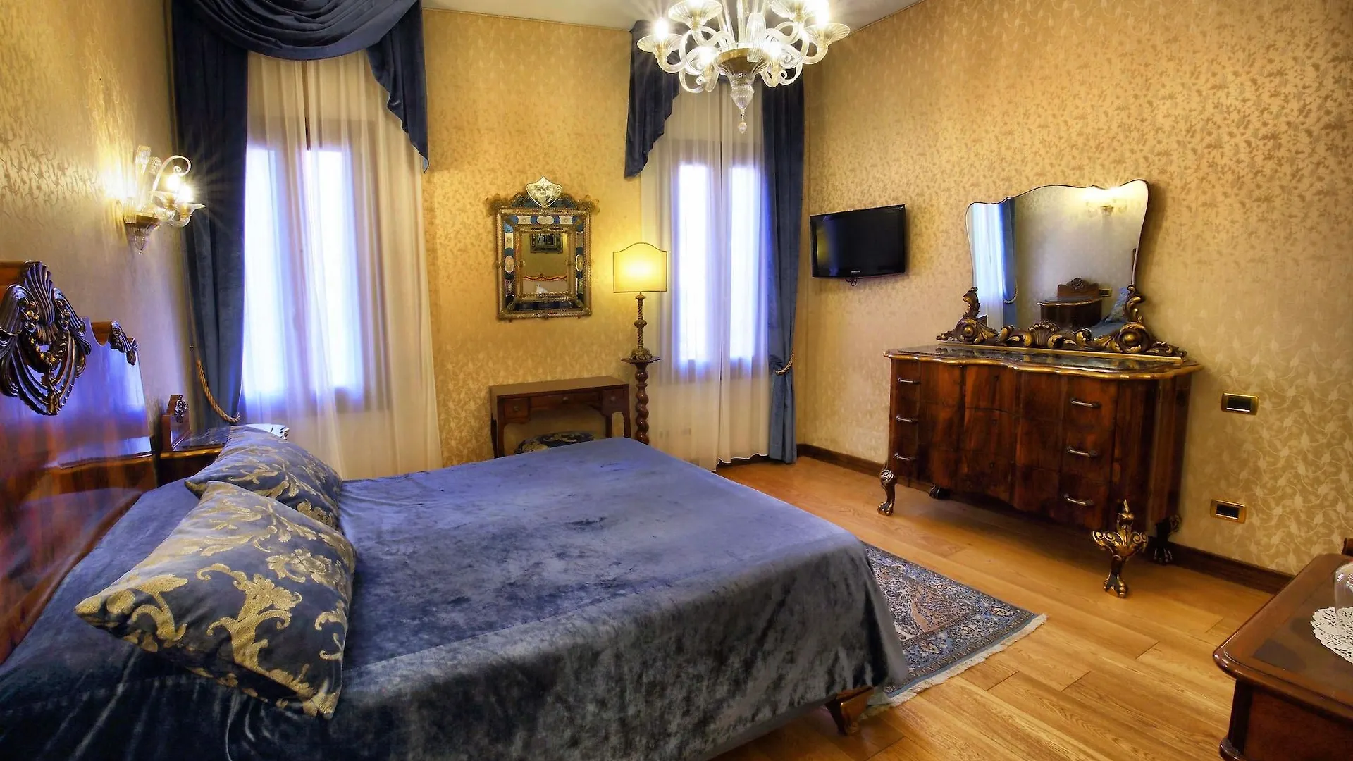 *** Guest house Ca' Pagan Hotel Venice Italy